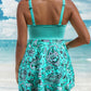 Traje de Baño de Dos Piezas: Vestido de Tirantes y Shorts de Baño Ajustados