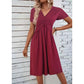 Vestido plisado con escote en V y cruce delantero para mujer