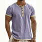 🌿 Camiseta Henley de manga corta, transpirable y con detalles en contraste