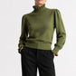 Top de punto elegante y acogedor para mujer con volantes